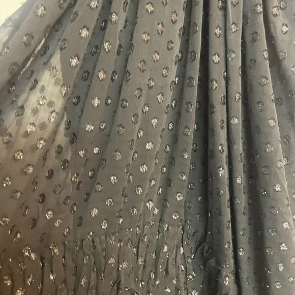 NWT H&M black strapless ( with tie around neck)size 4 - Picture 4 of 8